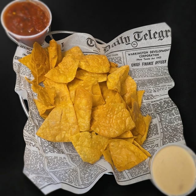Chips & Salsa.