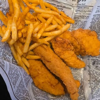 Chicken Strips & Fries Basket